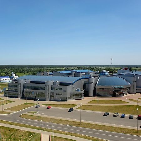 Dneprovskaya Zhemchugina Hotel Zslobin Kültér fotó