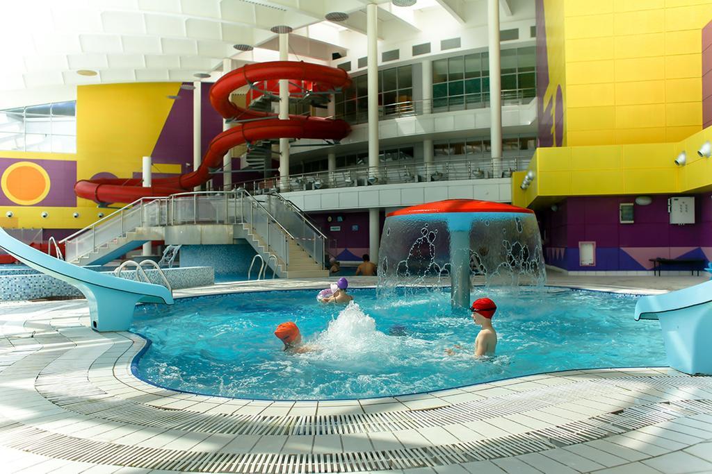 Dneprovskaya Zhemchugina Hotel Zslobin Kültér fotó